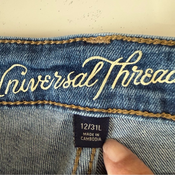 Universal Thread High Rise Skinny Denim Jeans Size 12 - Picture 7 of 8